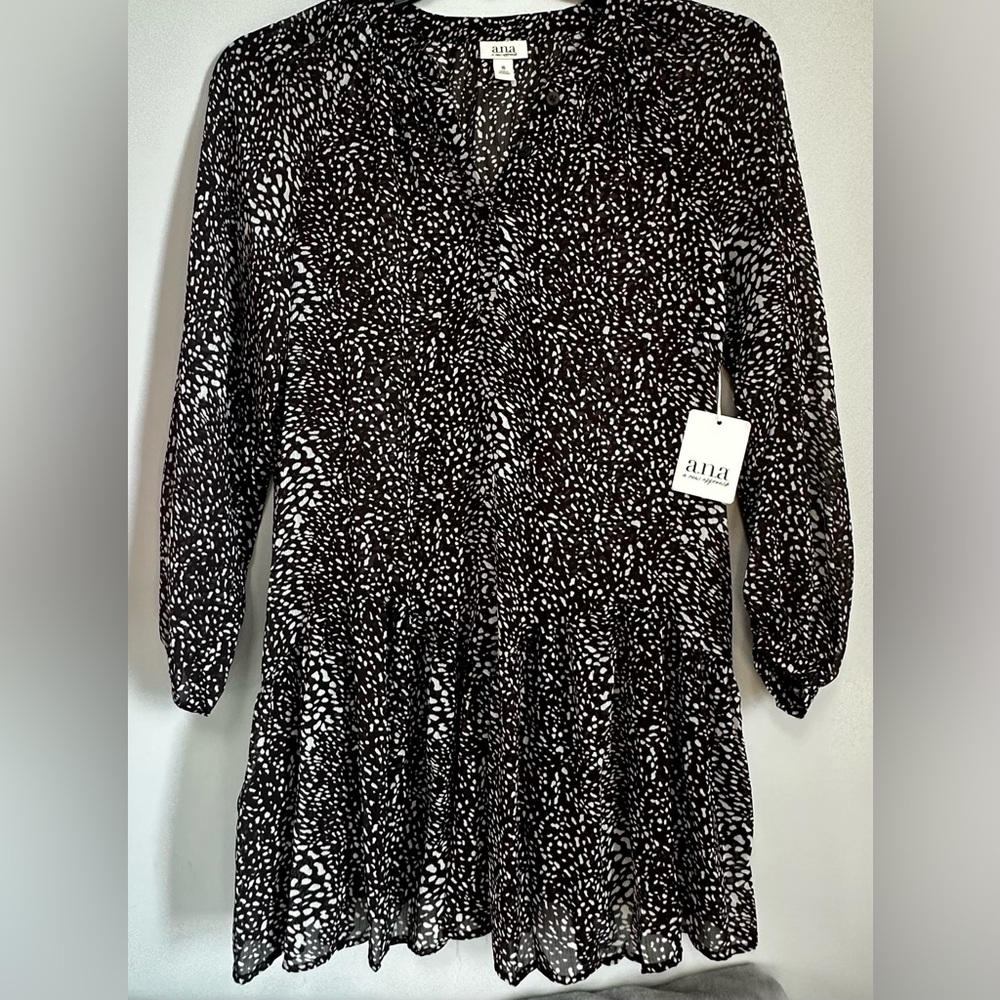 NWT a.n.a A Chic, Deer Skin Print, Long Sleeve Dress Size XS